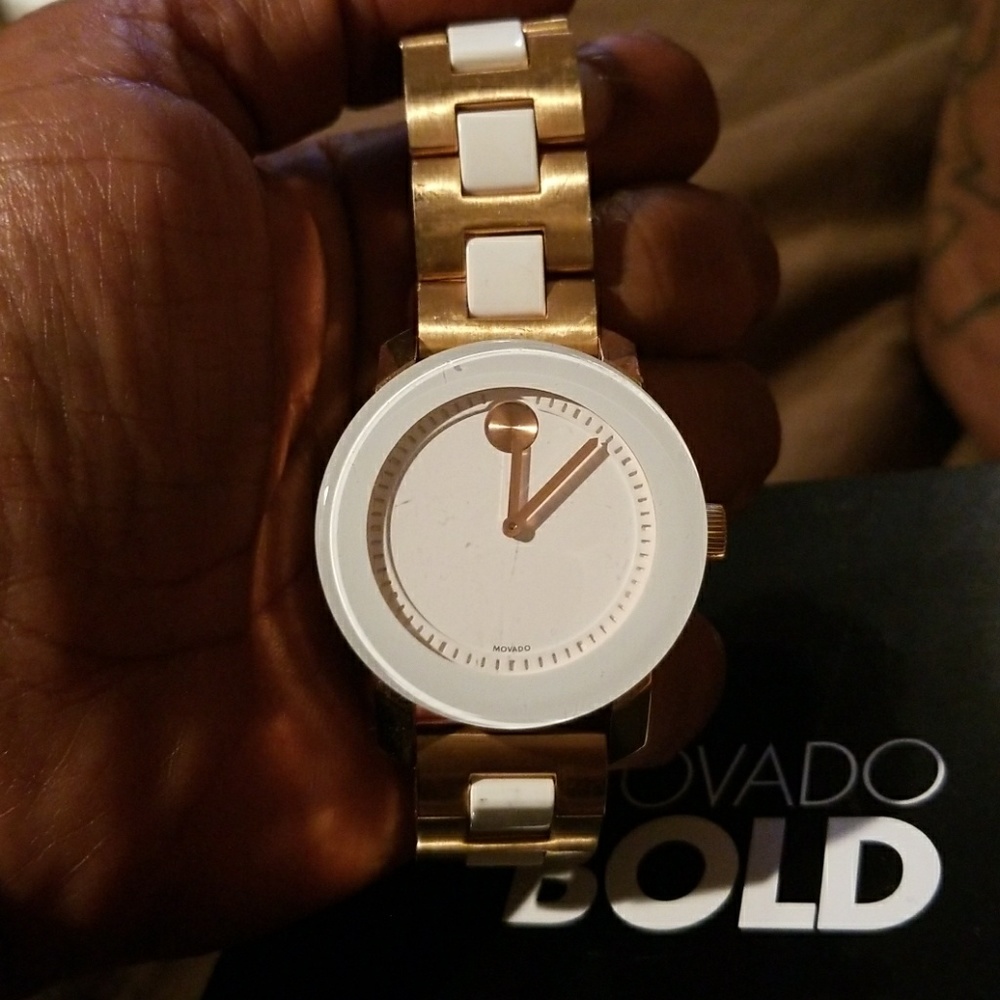 Watch - Picture 3 of 4
